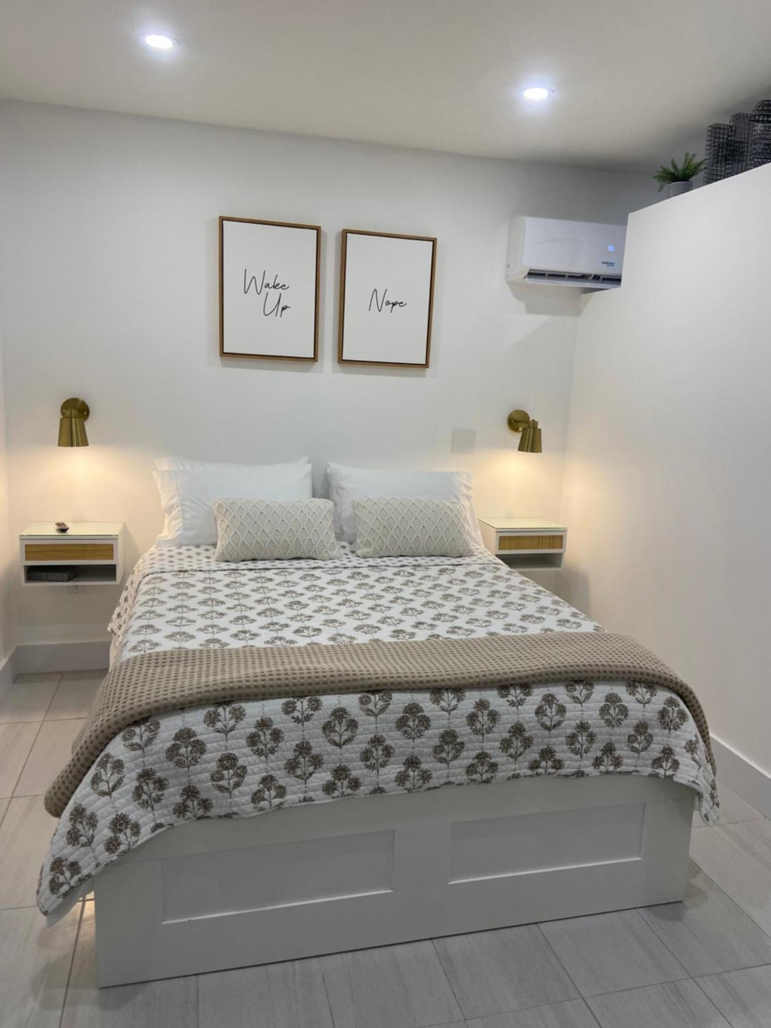 Cozy Tiny Home เคปคอรัล ภายนอก รูปภาพ